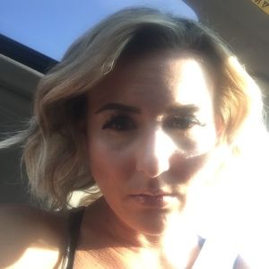 Meet your Posher, Kira